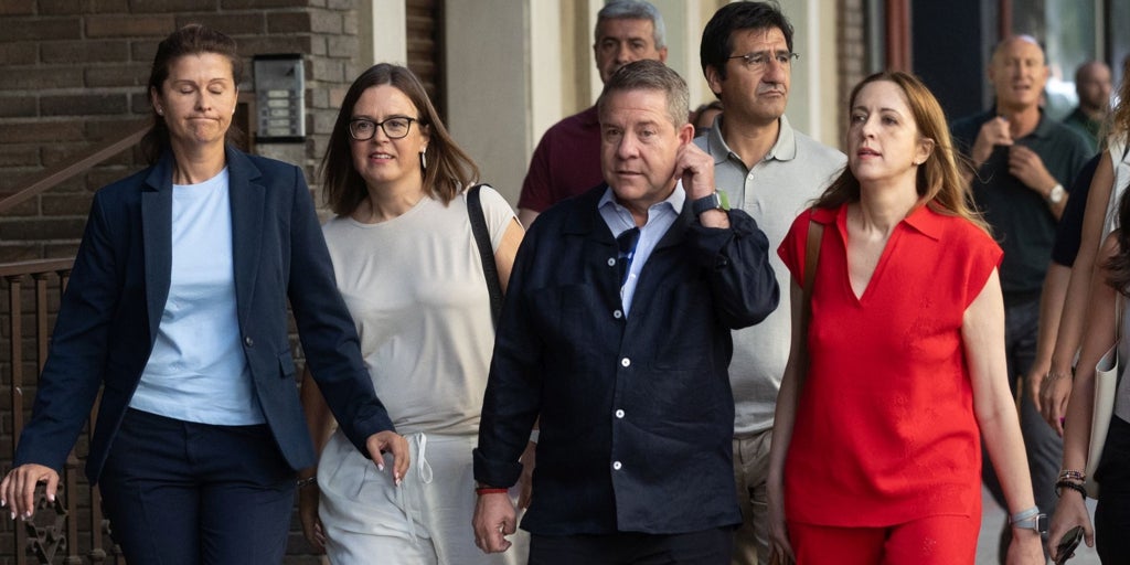 Page se queda sin poder replicar a Óscar Puente tras denegarle la palabra la Mesa del Comité Federal