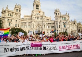 La cabecera de la manifestación, a su llegada a Cibeles