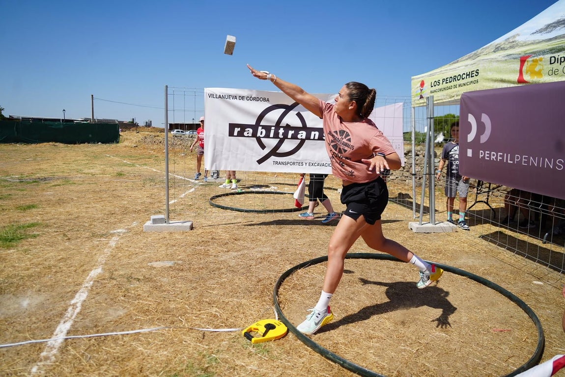 Las Olimpiadas Rurales reviven en Añora el juego más tradicional, en imágenes