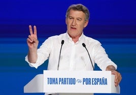 Feijóo cierra el congreso ensayando su discurso de investidura