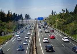 La primera operación salida del verano deja dos muertos en las carreteras de Andalucía