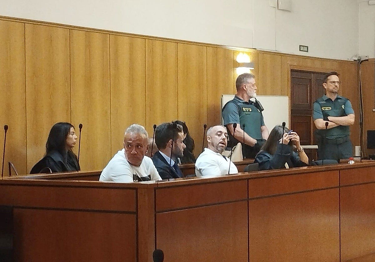 Los tres detenidos por regentar un laboratorio de 'coca' en Trigueros (Valladolid)