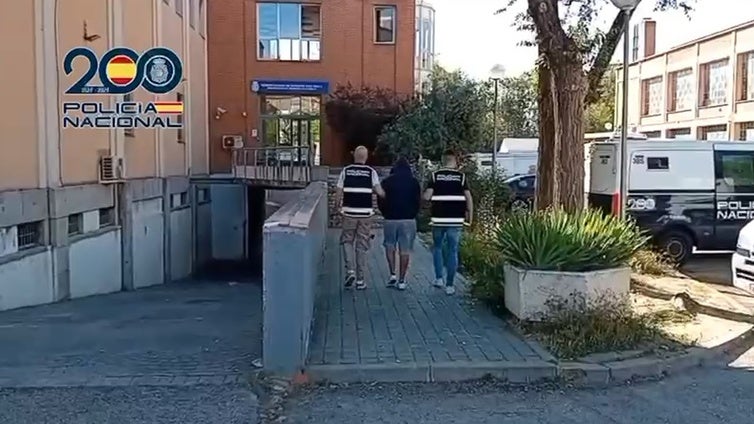 Detenidos cuatro Trinitarios por agredir con un arma blanca a un menor de edad en Carabanchel