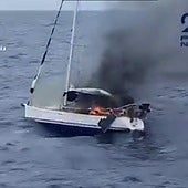 Interceptado un velero con cocaína en aguas próximas a Canarias: sus tripulantes quemaron la droga y la embarcación