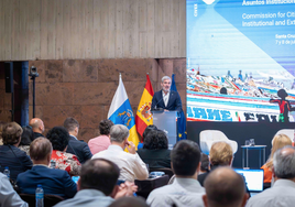 Clavijo urge a la UE a atender a los menores migrantes y defiende una financiación directa a las regiones frontera
