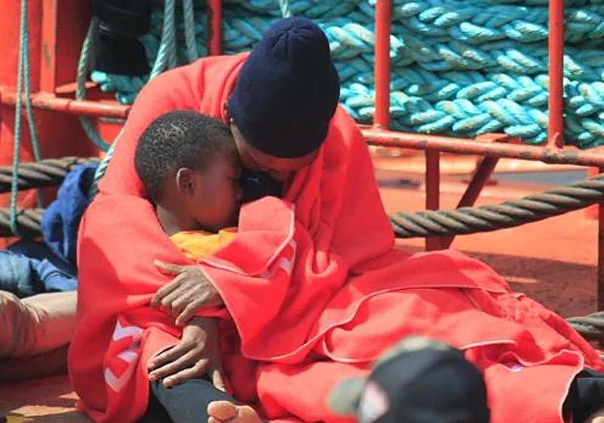 El Tribunal Constitucional estudiará el recurso de Andalucía y otras Comunidades contra el reparto de menores migrantes