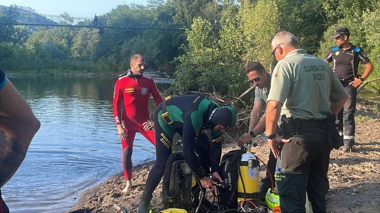 Encuentran el cuerpo sin vida del joven desaparecido en el río Nalón en Las Caldas