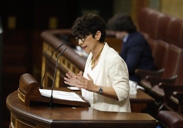 La portavoz del PNV en el Congreso, Maribel Vaquero, durante el pleno de este miércoles