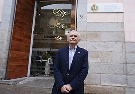 El ganador de las elecciones al Colegio de Médicos pide amparo a Ayuso tras siete meses sin poder ocupar el cargo