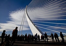 Valencia invierte 900.000 euros en reparar dos puentes de Calatrava