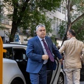 Santos Cerdán llega al Tribunal Supremo a declarar como investigado