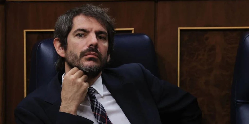 Urtasun reprocha a Page que le debería preocupar más el  dumping fiscal  que hace Ayuso con el resto de comunidades que Cataluña
