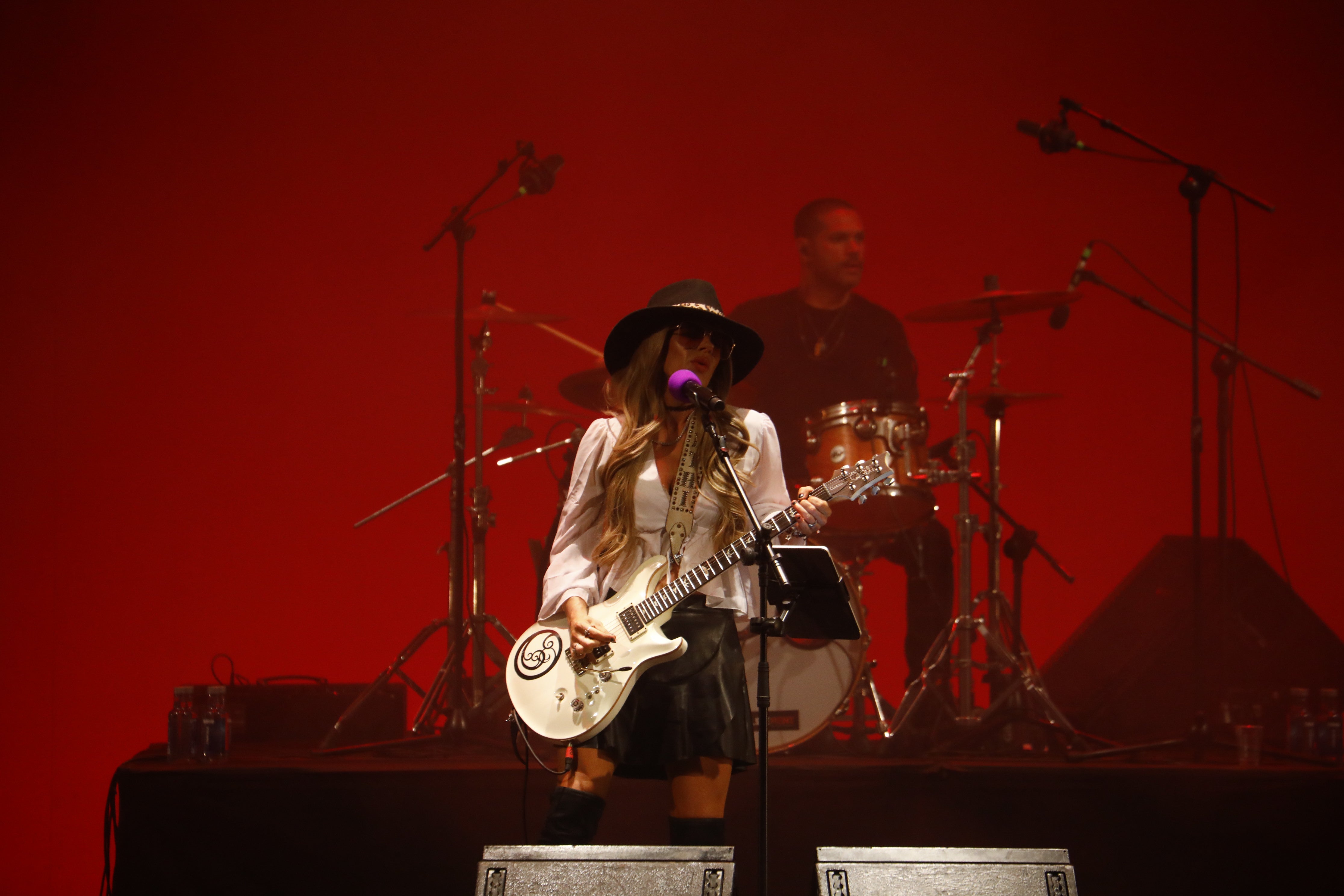 Las mejores imágenes del concierto de Orianthi, la diva australiana del blues y el rock en Córdoba