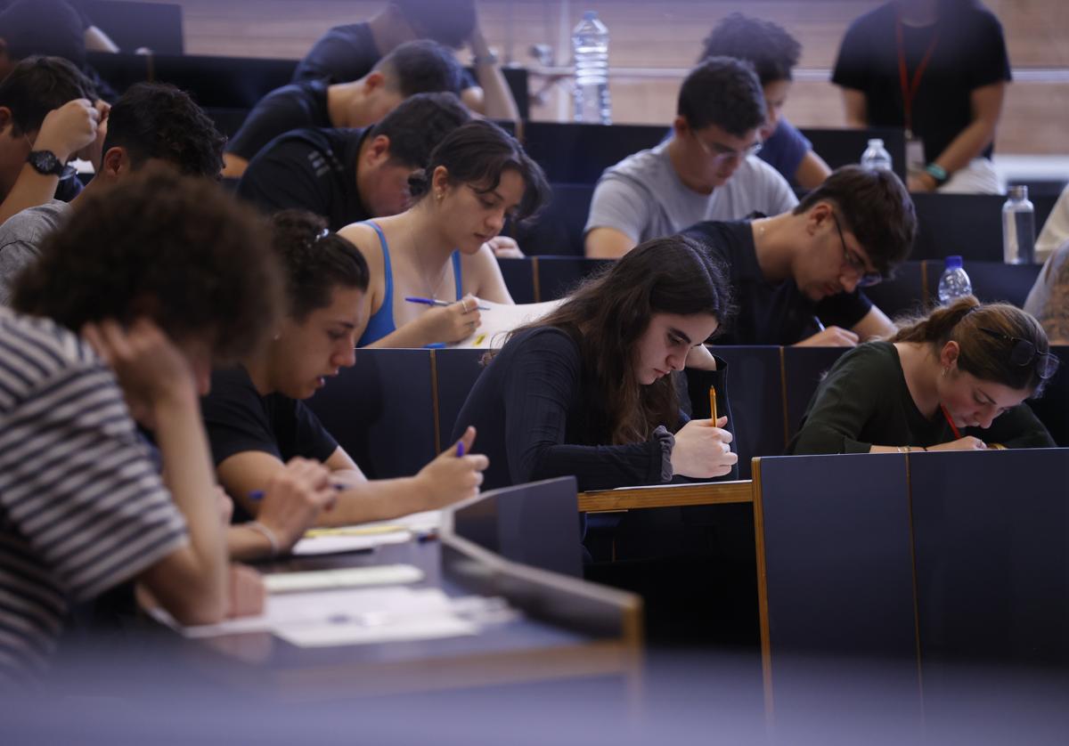 Notas de corte 2025 en Cataluña: consulta los resultados de acceso a la universidad