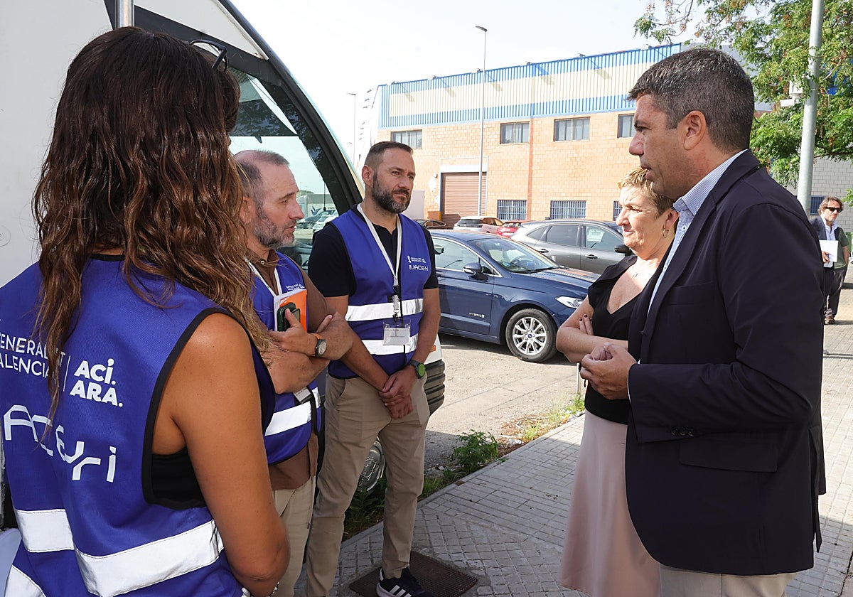El presidente de la Generalitat Valenciana, Carlos Mazón, visita la Agrupación Comarcal de Empresarios de Alaquàs