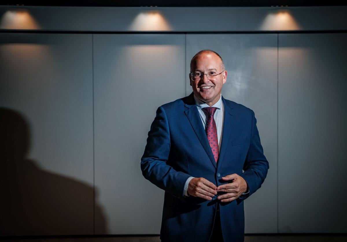 Miguel Tellado, nuevo secretario general del PP, posa para ABC en la sede del partido