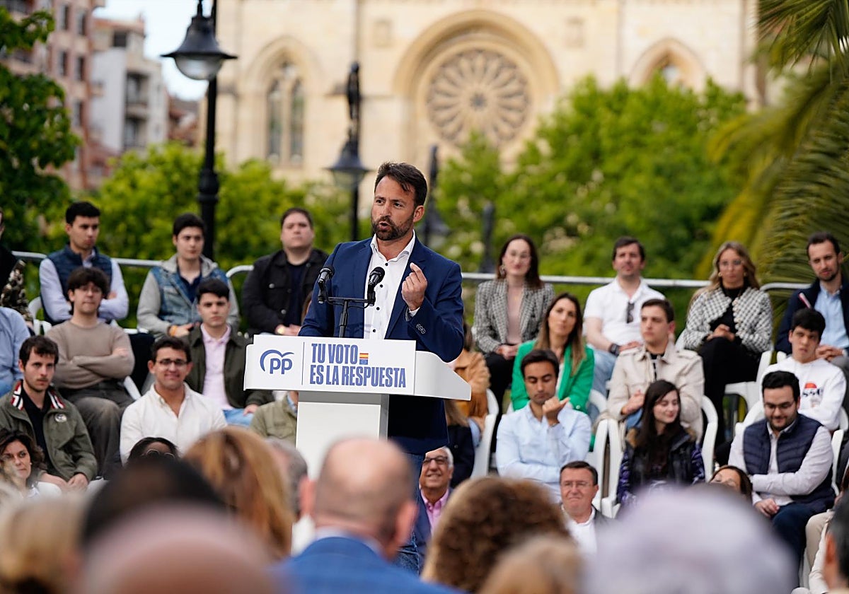 El líder del PP asturiano, Álvaro Queipo