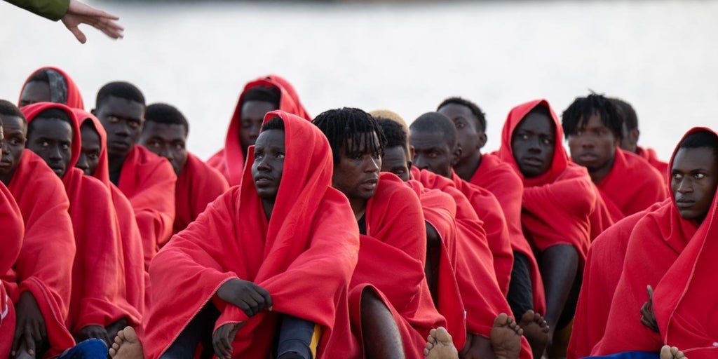El Gobierno aprueba un crédito de 22 millones de euros para la atención de menores inmigrantes en Canarias, Baleares, Ceuta y Melilla