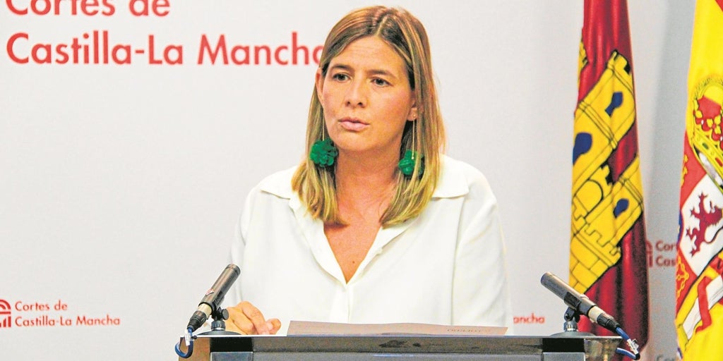 El PP, sobre el juicio abierto contra Tania Andicoberry: «Ha renunciado a su aforamiento»