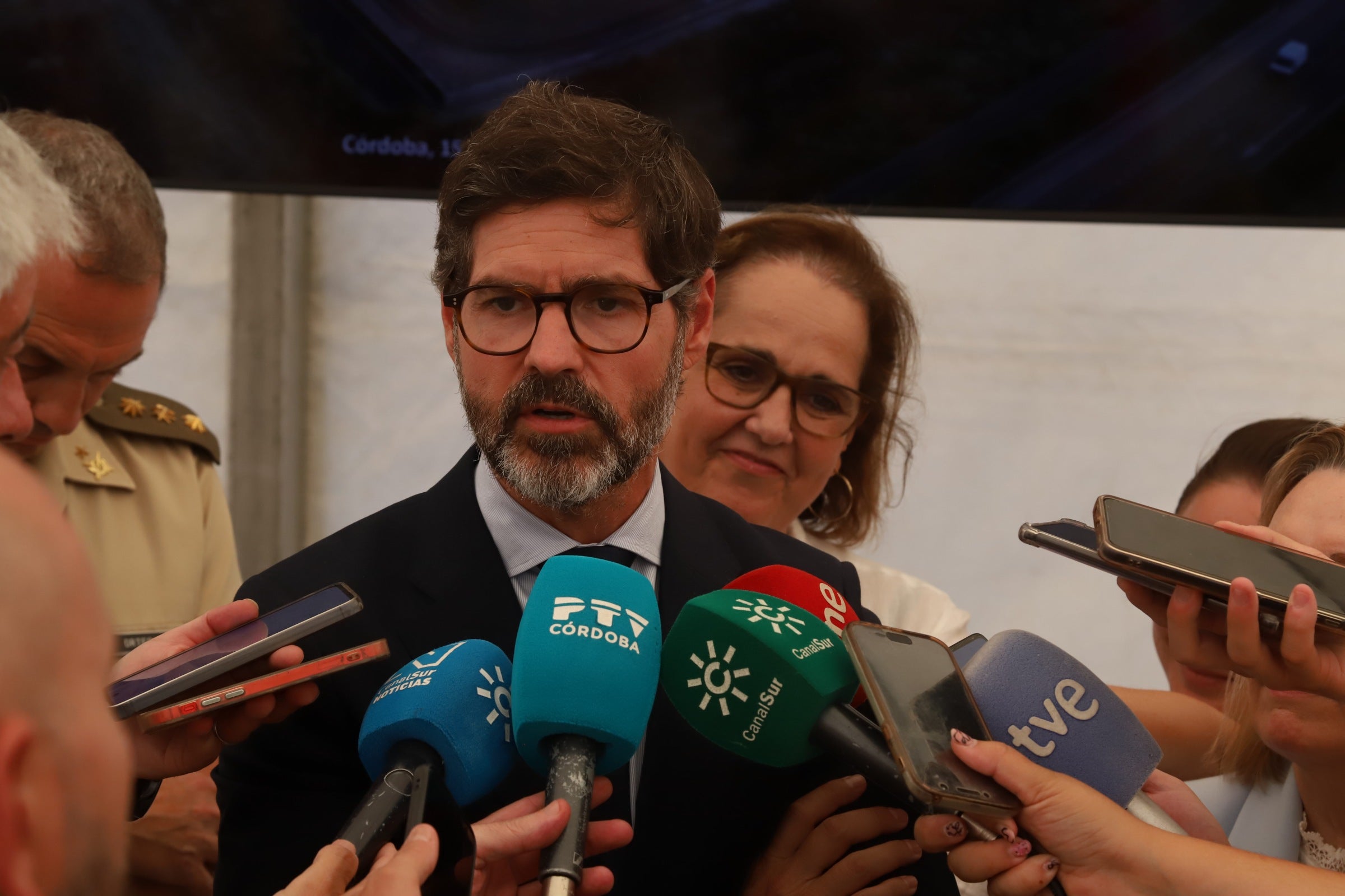 Las imágenes de la entrega de la urbanización de la Base Logística del Ejército en Córdoba