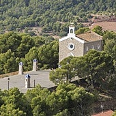 El pueblo de Valencia donde veranean Nuria Roca y Juan del Val junto a sus hijos: dónde está y mejores restaurantes