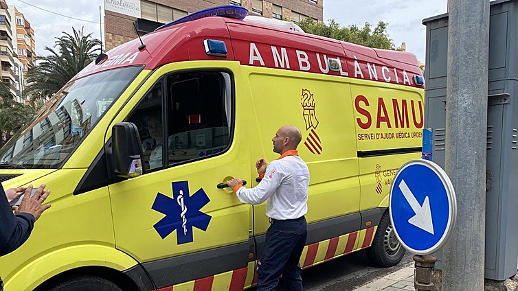 Muere un trabajador de 42 años tras caer desde diez metros en una nave industrial en Valencia