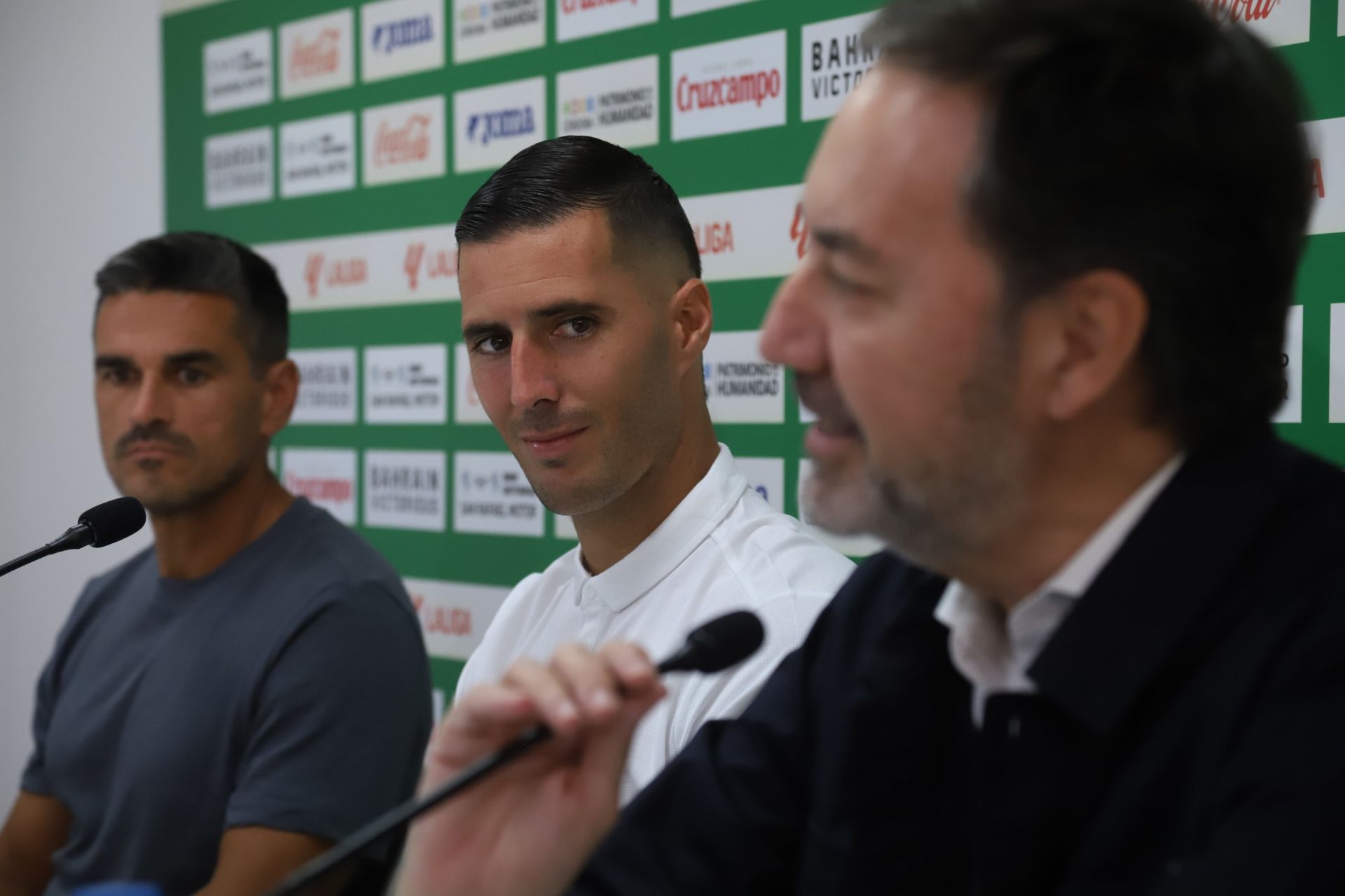 Las mejores imágenes de la presentación de Sergi Guardiola y Dalisson con el Córdoba CF