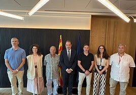 Illa pagará más a los funcionarios de Justicia que usen el catalán