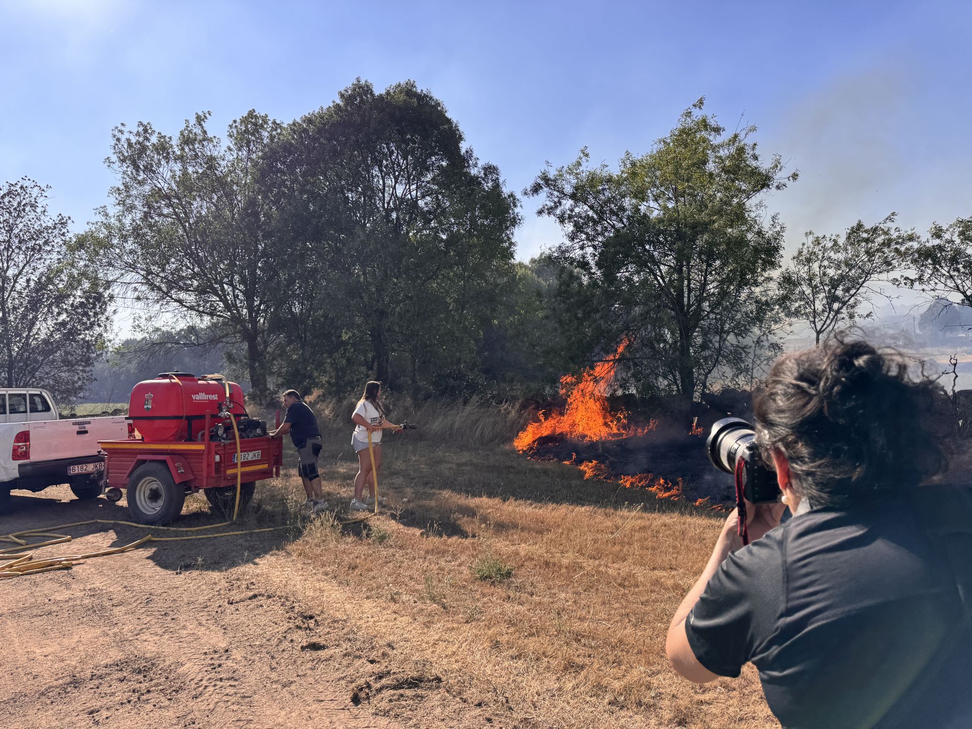 El incendio de Navaluenga ha calcinado unas 1.500 hectáreas