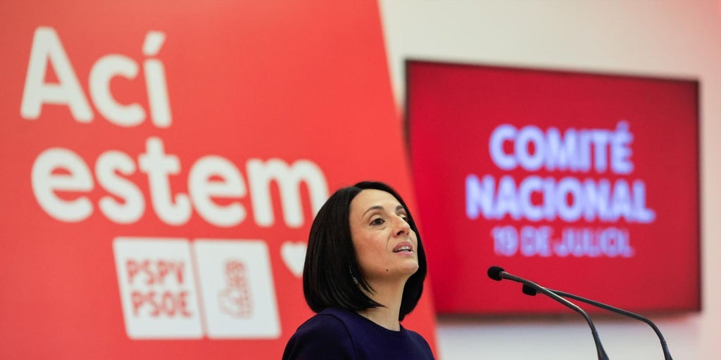 La secretaria de Organización del PSOE carga contra el «silencio» de Feijóo por el  caso Montoro 