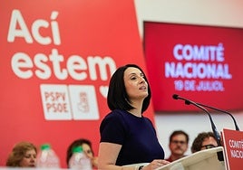 La secretaria de Organización del PSOE carga contra el «silencio» de Feijóo por el 'caso Montoro'