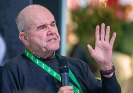 Manuel Chaves y Magdalena Álvarez apoyan en un manifiesto a Pedro Sánchez y su plan contra la corrupción