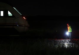 Investigan la muerte de una pareja arrollada por un tren en Moriscos (Salamanca)