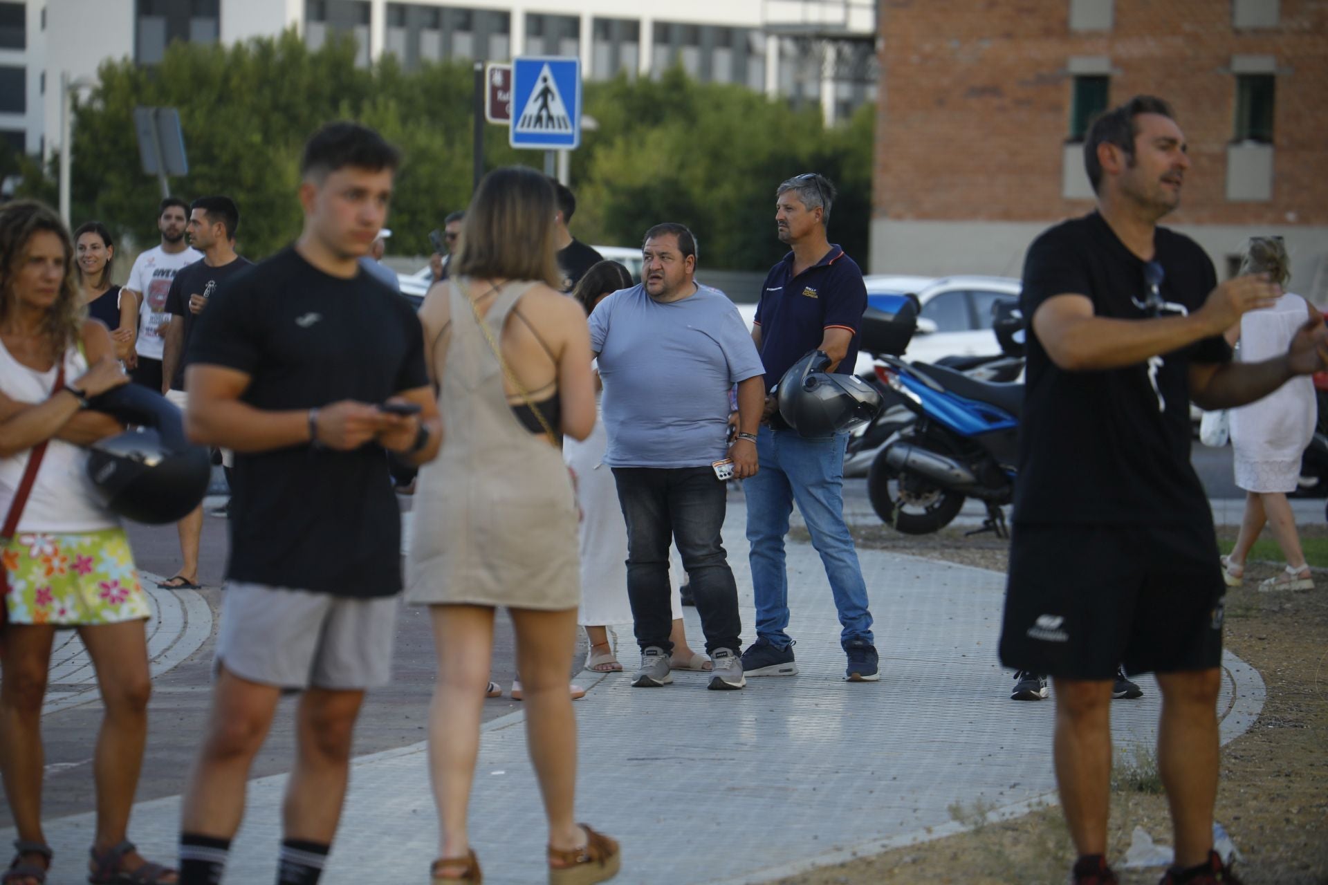 El incendio en la zona del Castillo de la Albaida en Córdoba, en imágenes