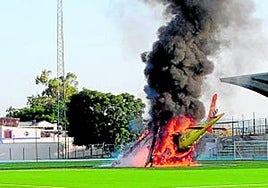 Explosión del helicóptero del 061 en Cabra: imputado un tripulante de la compañía propietaria de la aeronave