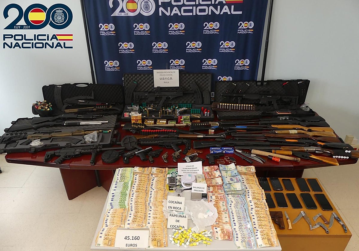 Tres detenidos e incautadas drogas y «numerosas» armas en una operación en la zona sur de Ávila