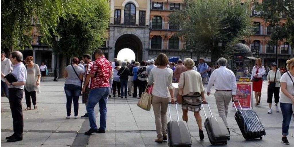 Las pernoctaciones hoteleras crecen un 15% en un año y en junio se registraron 423.821