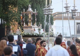 Una gran procesión del Corpus y un rosario con la Divina Pastora, dentro de la Misión Diocesana en Córdoba