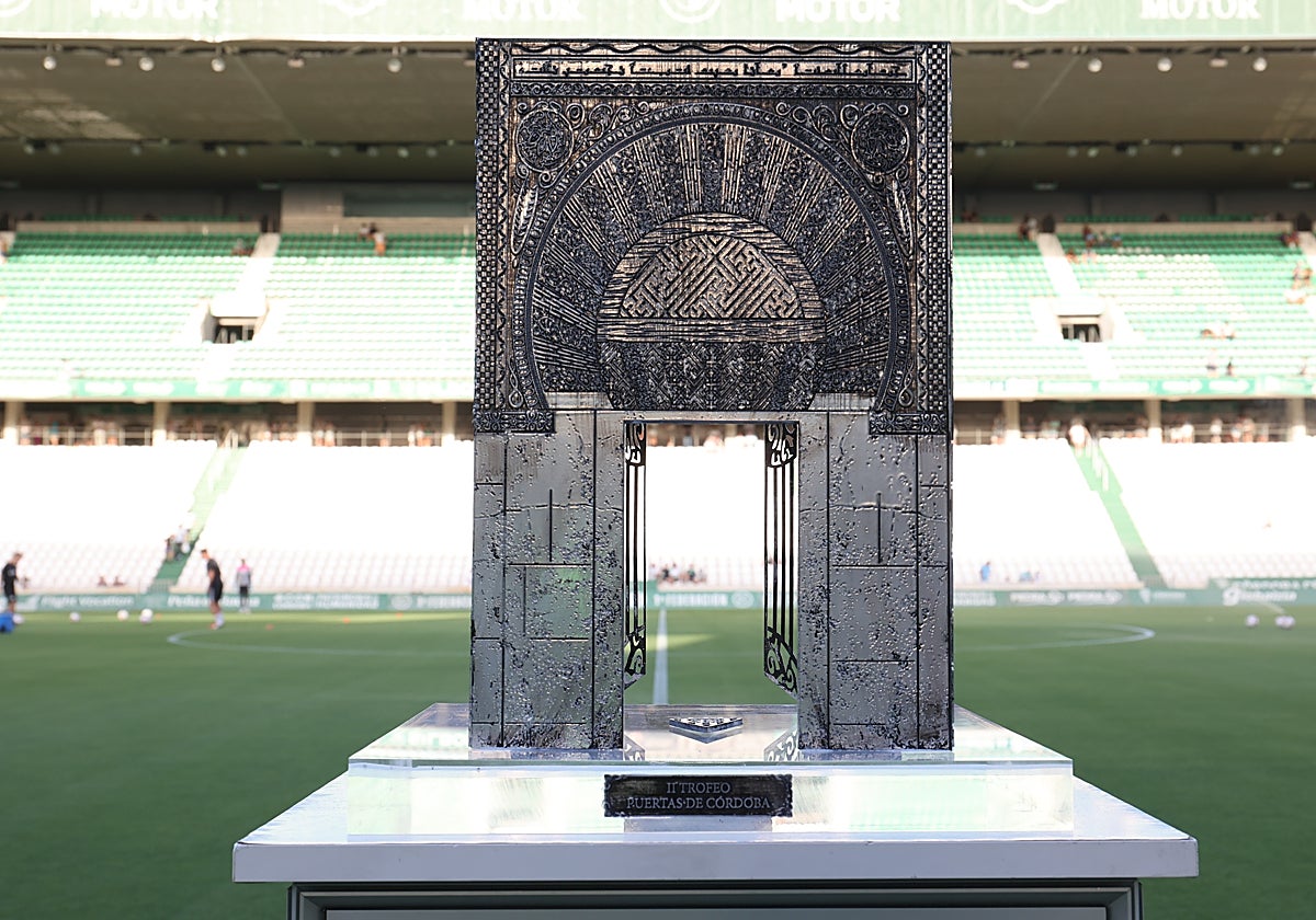 El título del Trofeo Puertas de Córdoba