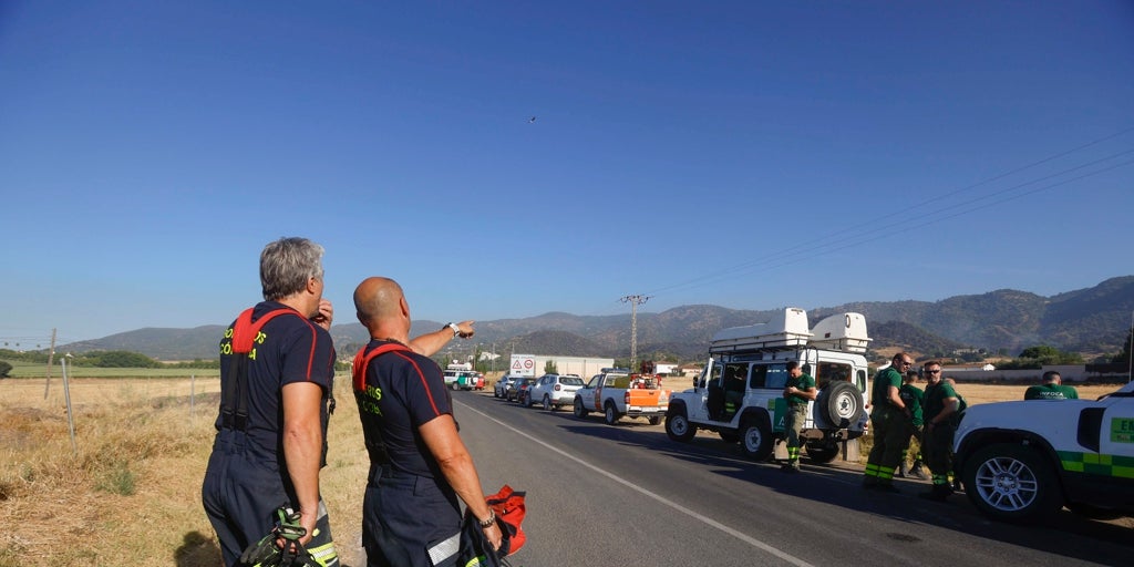 El PSOE exige la cobertura de 39 plazas de bombero pendientes de 2021 y la cesión del suelo para el nuevo parque central