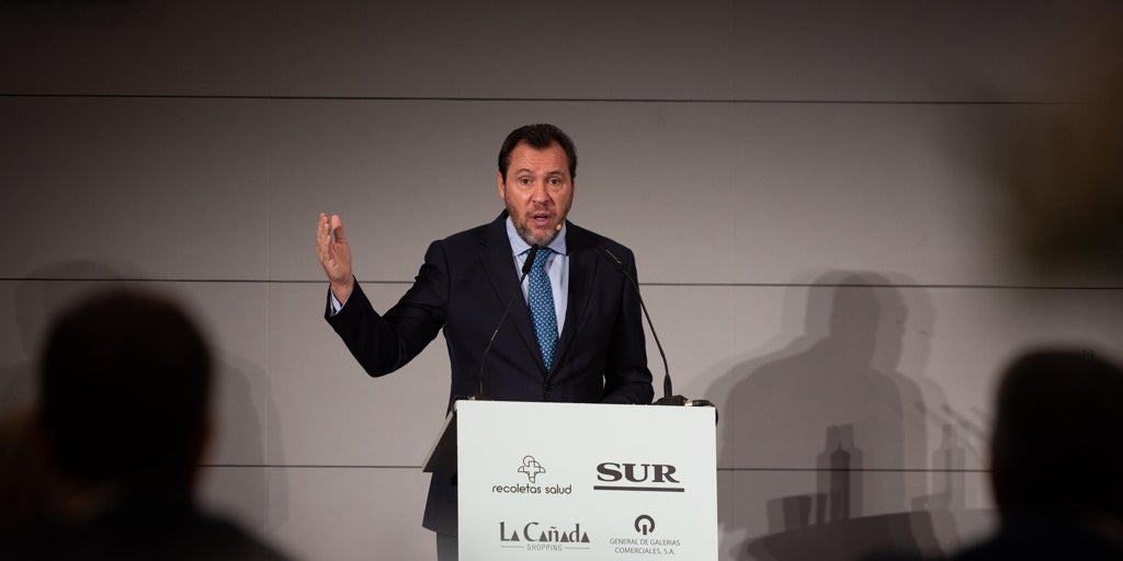 Puente anuncia 1.500 millones para aumentar la capacidad del aeropuerto de Málaga
