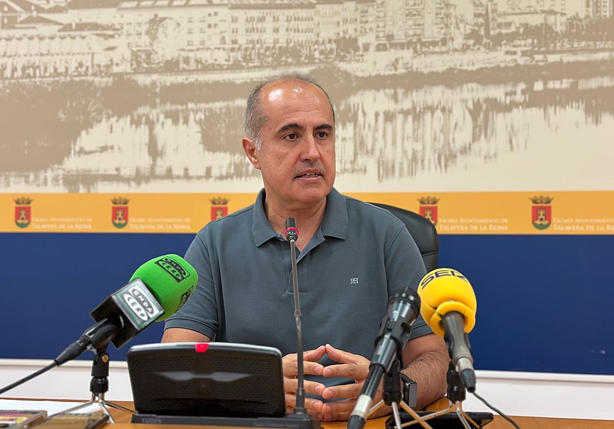 El concejal de Hacienda, Jesús García-Barroso