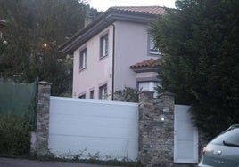 Los padres acusados de encerrar a sus hijos durante años en la 'casa de los horrores' en Oviedo se enfrentan a 25 años de cárcel