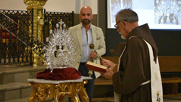 Bendición de la corona