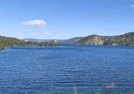 Hallan el cadáver del hombre que había desaparecido mientras se bañaba en el embalse de Entrepeñas