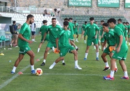 Juventud y hambre en el primer entrenamiento del CD Toledo