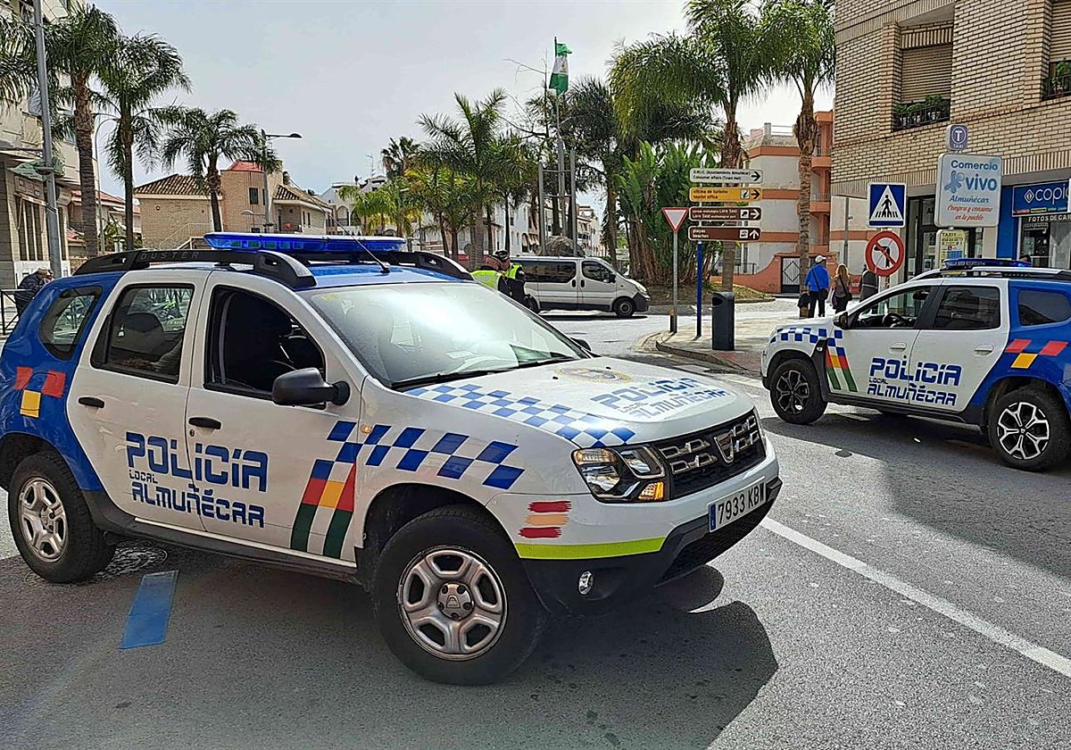 La Policía Local y el Cuerpo de Bomberos de Almuñécar