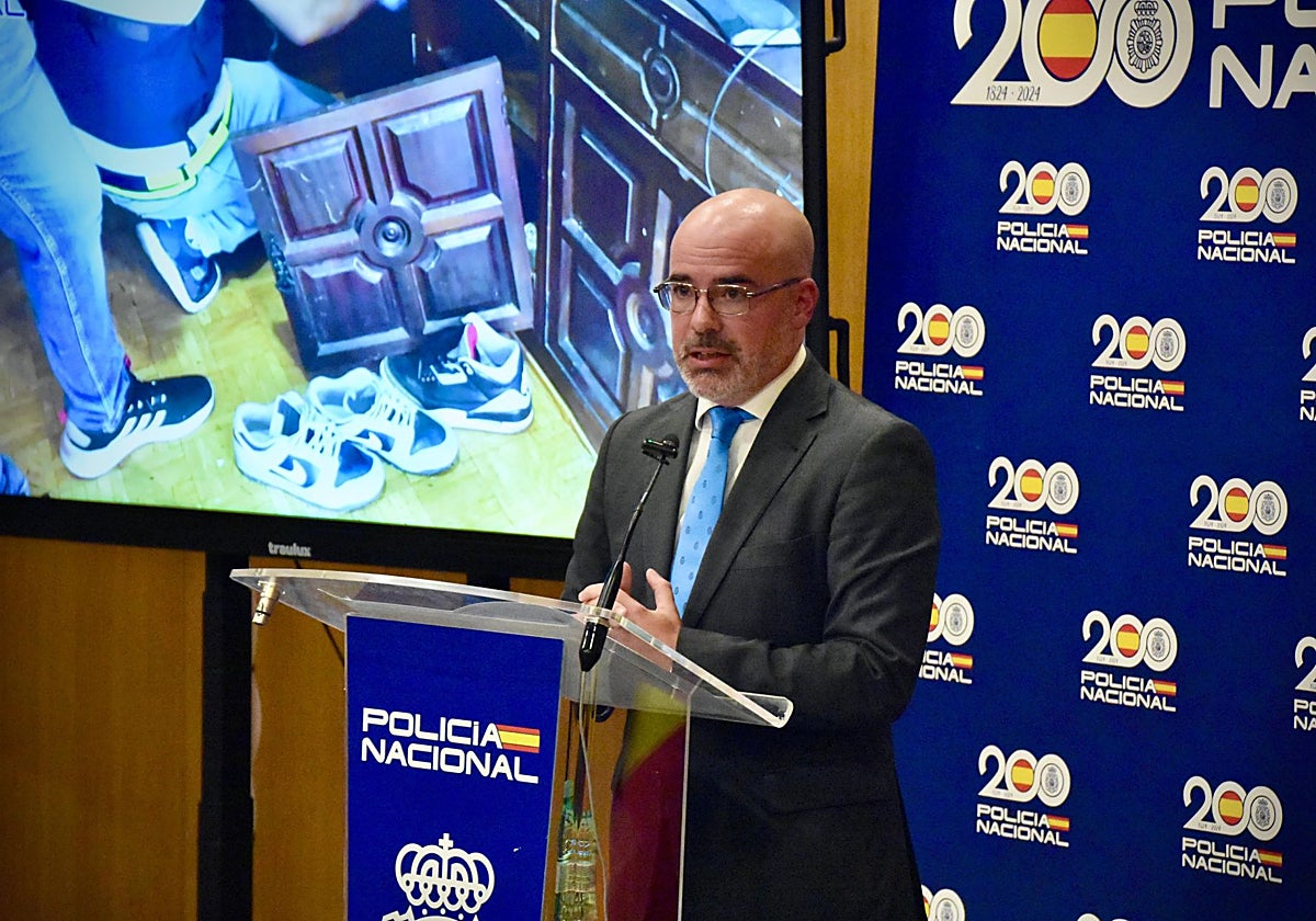 El delegado del Gobierno en Madrid, Francisco Martín, esta mañana en la Jefatura Superior de Policía