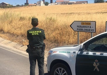 Un hombre con un hacha siembra el pánico en Peñarroya e hiere a cuatro agentes
