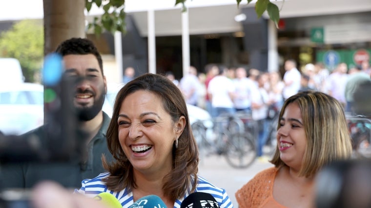 Así son los currículum de los políticos cordobeses en las instituciones: licenciados y con mayor número en Derecho
